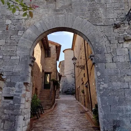 Il Borgo Di Olive 호텔 Sismano