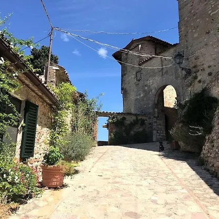 فندق Il Borgo Di Olive 5*