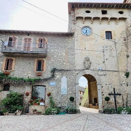 호텔 Il Borgo Di Olive Sismano